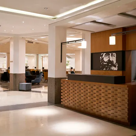 Dorint Kurfuerstendamm 5* Βερολίνο