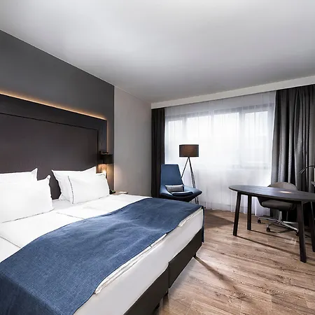 Holiday City-west By Ihg 4*