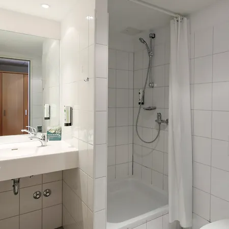 Airporthotel Berlin-adlershof 3*