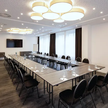 Отель Airporthotel Berlin-adlershof Берлин