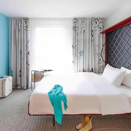 Ibis Styles Mitte Hotell 3*