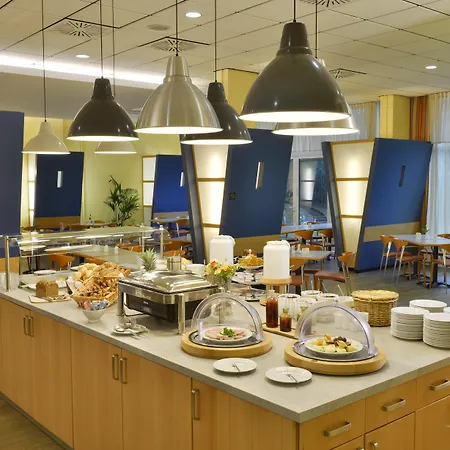 Hotel Lichtenberg 3*