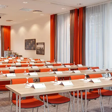 Hotel East Side By Ihg 4*