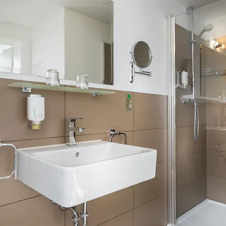 Garner - Schoeneberg By Ihg Berlin
