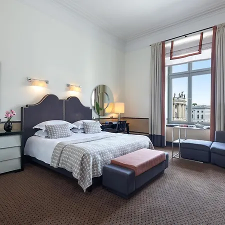 Hotel Rocco De Rome 5*