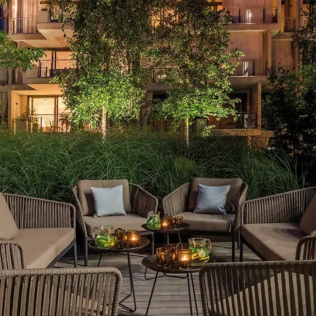 The Yard Hotel 4*