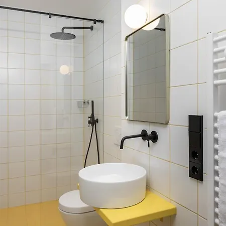Coolest In Berlin, Easy Check-in, Cozy, Near Center - 4 Maisonette #1 Apartment