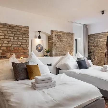 Coolest In Berlin, Easy Check-in, Cozy, Near Center - 4 Maisonette #1 Apartment
