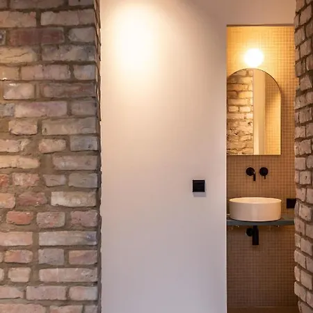 Coolest In Berlin, Easy Check-in, Cozy, Near Center - 4 Maisonette #1 Apartment *