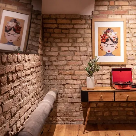Coolest In Berlin, Easy Check-in, Cozy, Near Center - 4 Maisonette #1 Apartment Berlin