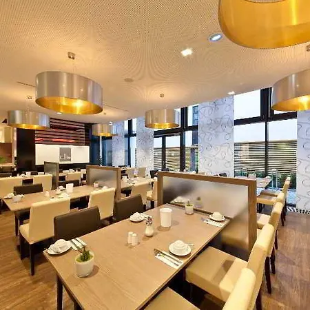 Hotel Garner - Charlottenburg, An Ihg 3*