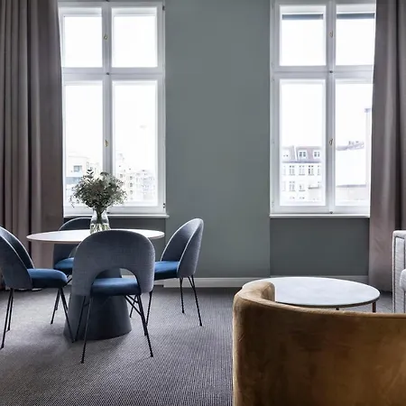 Aparthotel Numa Arc 4*