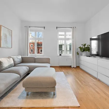 Beautiful 80sqm In Berlin-mitte Διαμέρισμα *