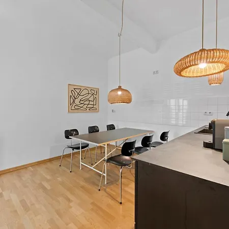Beautiful 80sqm In Berlin-mitte Appartement *