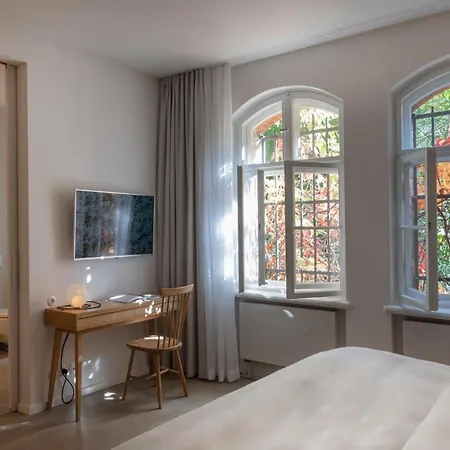 Hotel Wilmina 4*