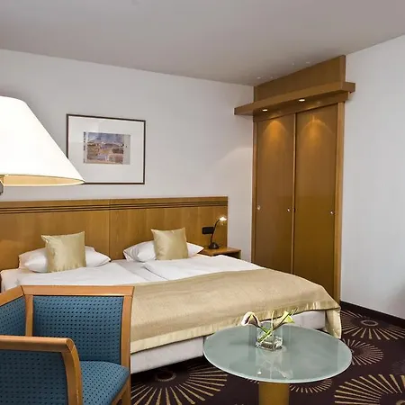 Mark Hotel