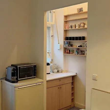 Central, Charming Studio For Up To 3 People In Historic Building Apartament *