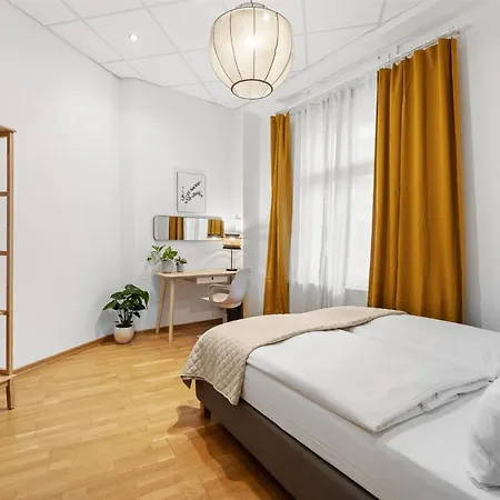 33 J Prenzlauerberg