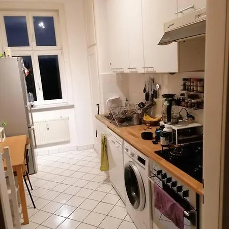 Appartement Zwei Charmante Mit Wohnbereich In Zentraler Berliner *