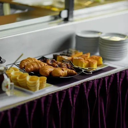 Bleibtreu By Golden Tulip Hotell Berlin