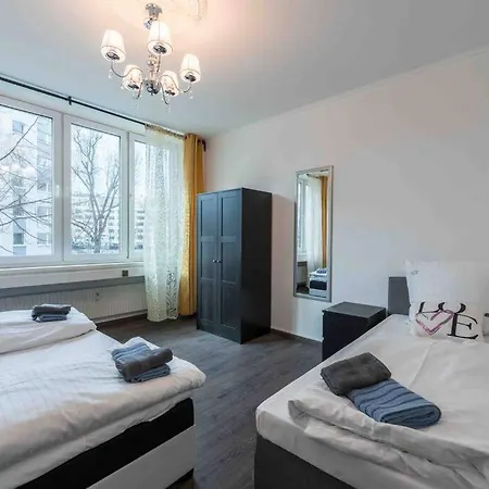 Big 7rms Loft, 1alocation Apartment Berlin
