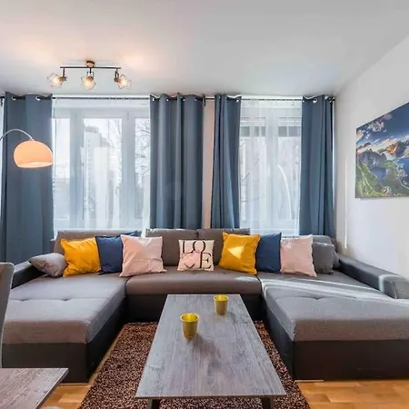 Big 7rms Loft, 1alocation Apartment Berlin