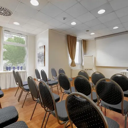 Hotel Am Schloss Koepenick By Golden Tulip