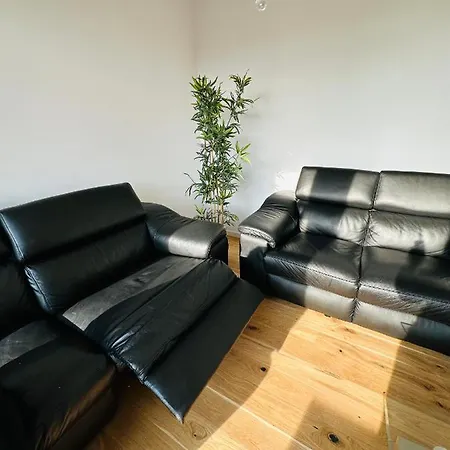 Am Wasser Nahe Ber Mit Whirlpool & Kamin Apartment Berlin