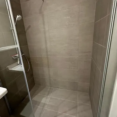Apartment Am Wasser Nahe Ber Mit Whirlpool & Kamin