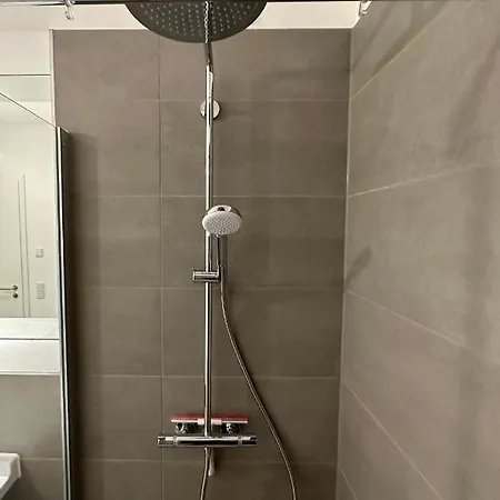 Apartment Am Wasser Nahe Ber Mit Whirlpool & Kamin