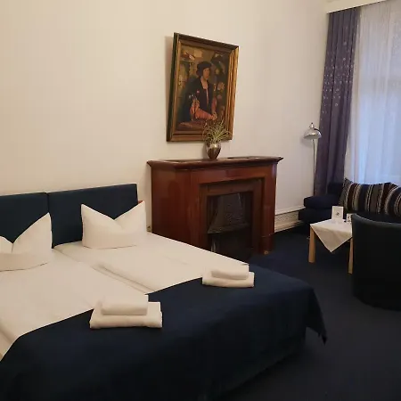 Seifert Am Kurfuerstendamm מלון ברלין