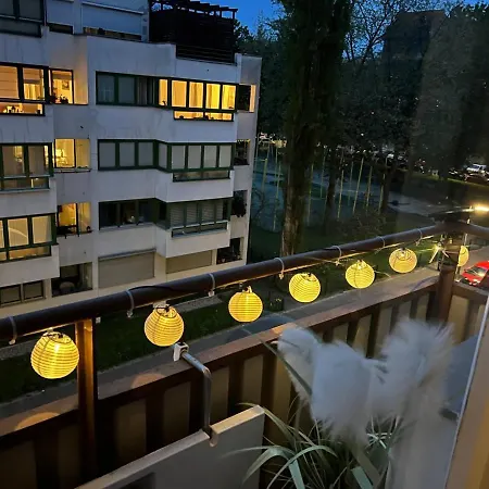 Apartamento Cozy Modern With Small Balcony In The Heart Of Berlín