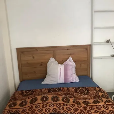 Apartamento Friedrichshain63 *