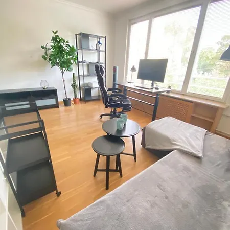 Modern Studio In With Garden Near Sea Apartment *