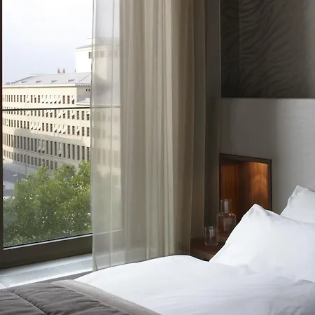 Cosmo Mitte