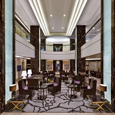 Waldorf Astoria Hotel 5*