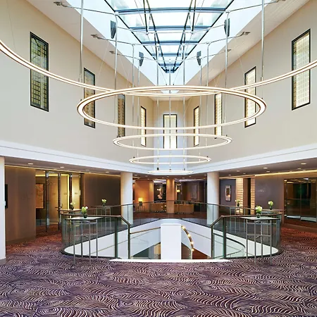 Waldorf Astoria 5* Berlin
