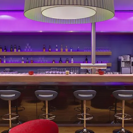 Intercityhotel Hauptbahnhof 4*