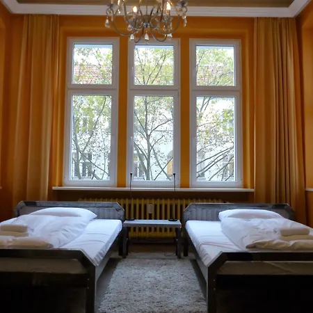 Arthotel Connection 3* ברלין