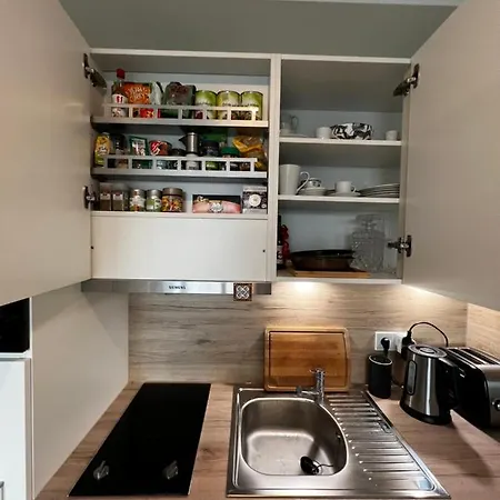 Loft Mitte 아파트 *