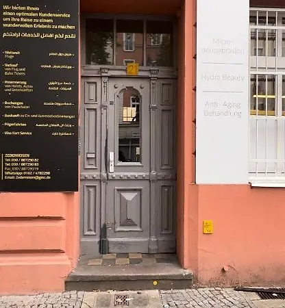 Fuer Familien, Freunde Oder Groessere Gruppen Bis Zu 8 Personen In Der Naehe Des Berliner Hauptbahnhofs *