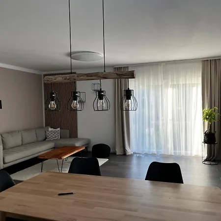 Hochwertiges Haus Mit Garten Mit Guter Anbindung Berlin
