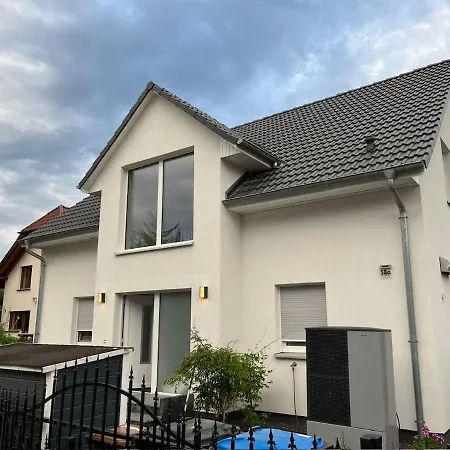 Hochwertiges Haus Mit Garten Mit Guter Anbindung Villa