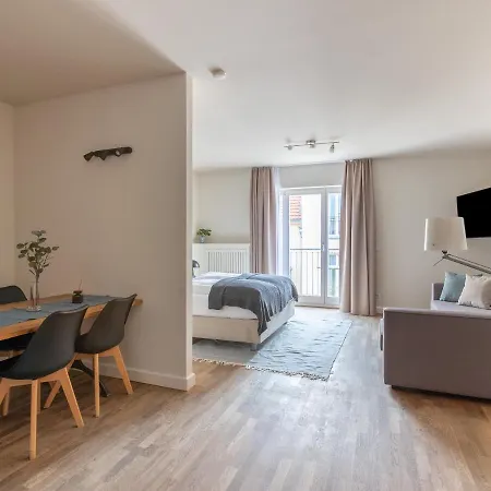 Aparthotel Schoenhouse Street *
