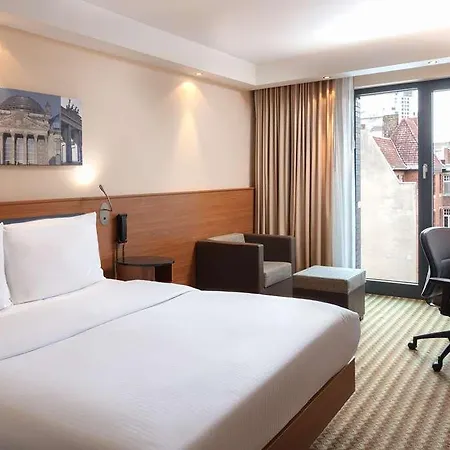 Hampton By Hilton West 3* Berlin