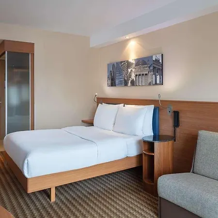 Hampton By Hilton West 3* Berlin