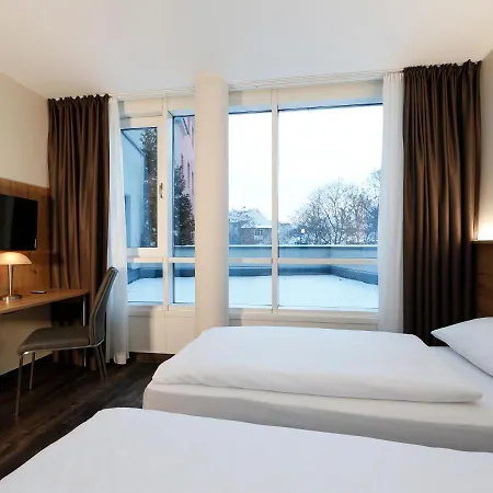 Berlin-mitte 3*