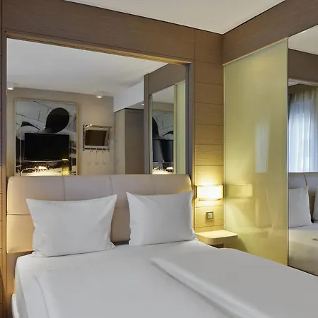 Titanic Comfort Mitte Берлин