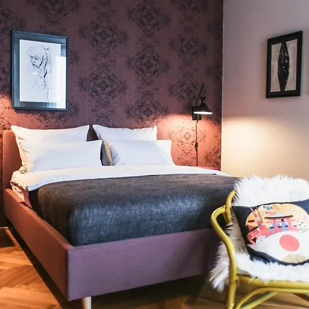 Aparthotel The Circus 3*