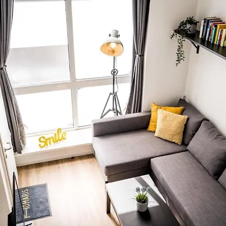Industrial Loft In Mitte Apartment *